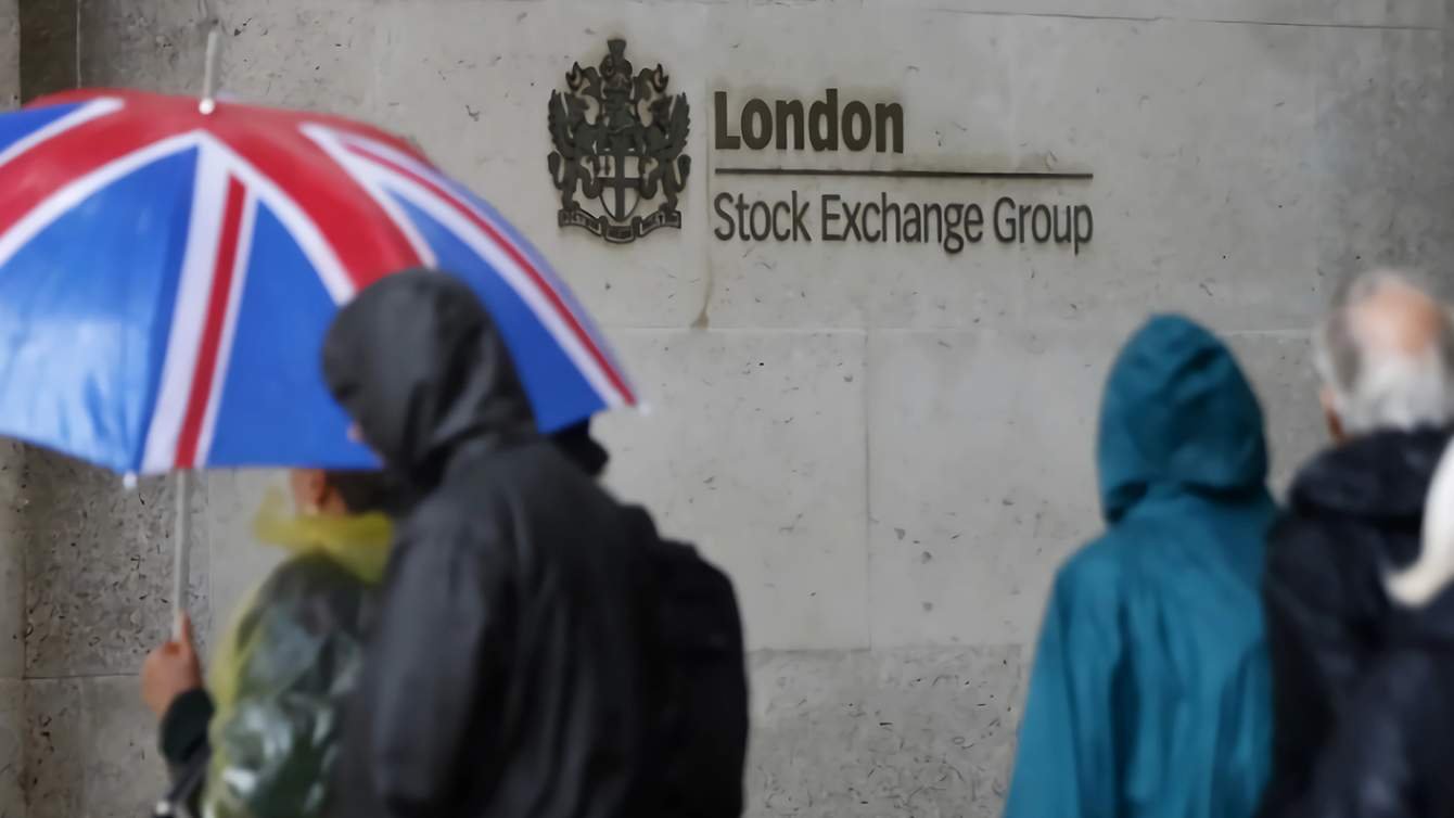 UK Stock Market Live: LSE Regains Its Crown as Europe’s Largest Stock Market